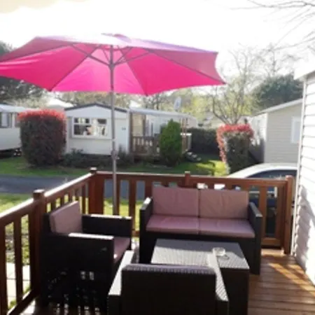 Bungalow With 3 Bedrooms In With Shared Pool Furnished Garden And Wifi *