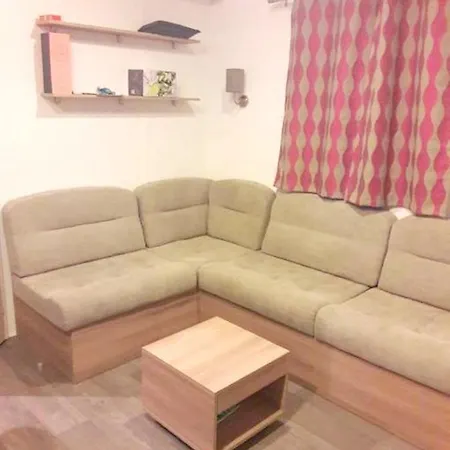 Bungalow With 3 Bedrooms In With Shared Pool Furnished Garden And Wifi *